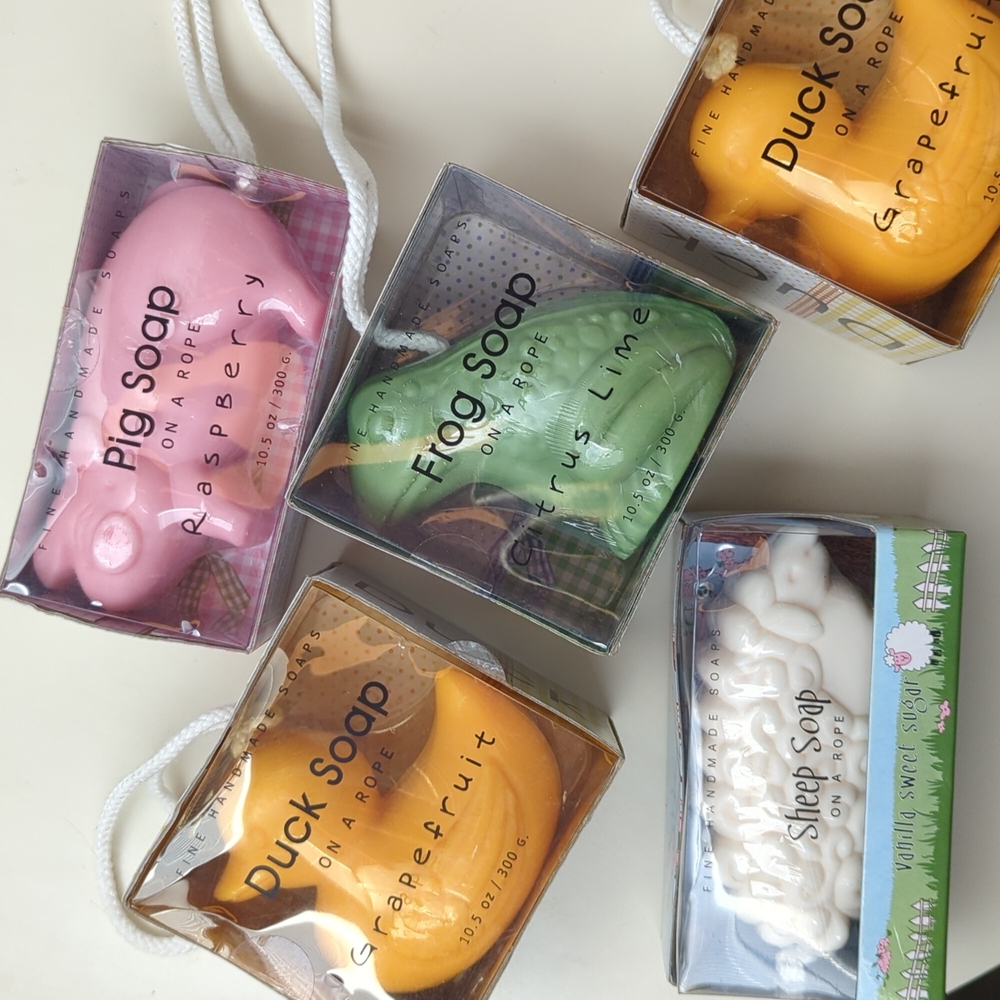 🆕 luxury handmade animal soaps on a rope